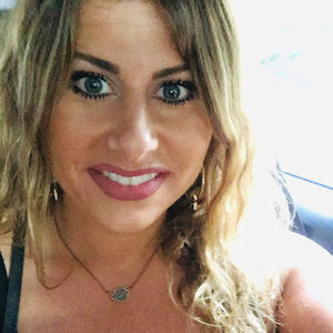 Meet your Posher, Lacey